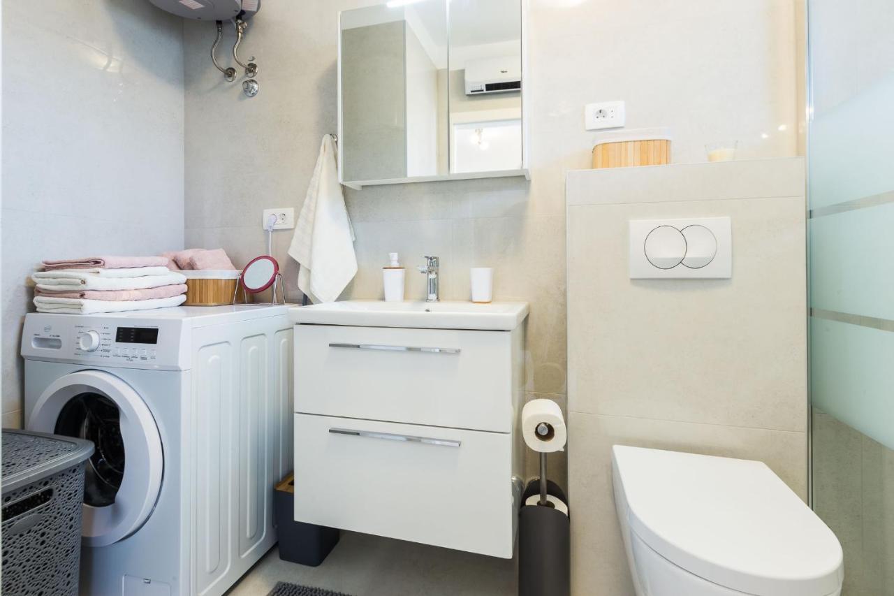 Petra Modern Apartment With Free Parking And Bbq Zadar Exterior foto